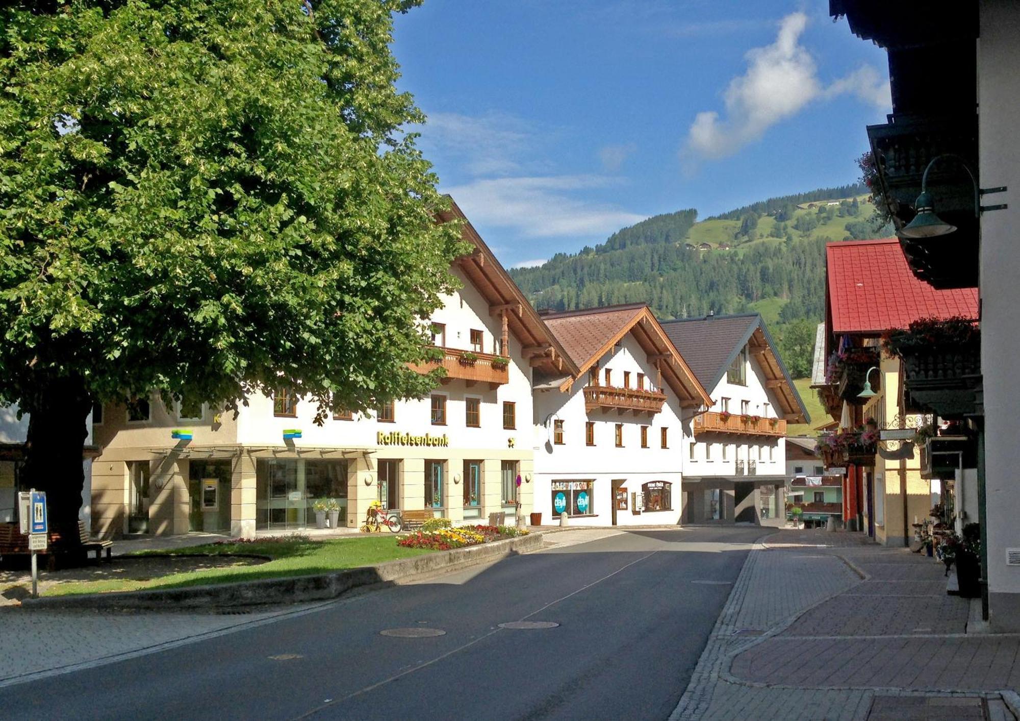 Ferienwohnungen Kirchweger Wagrain Bagian luar foto